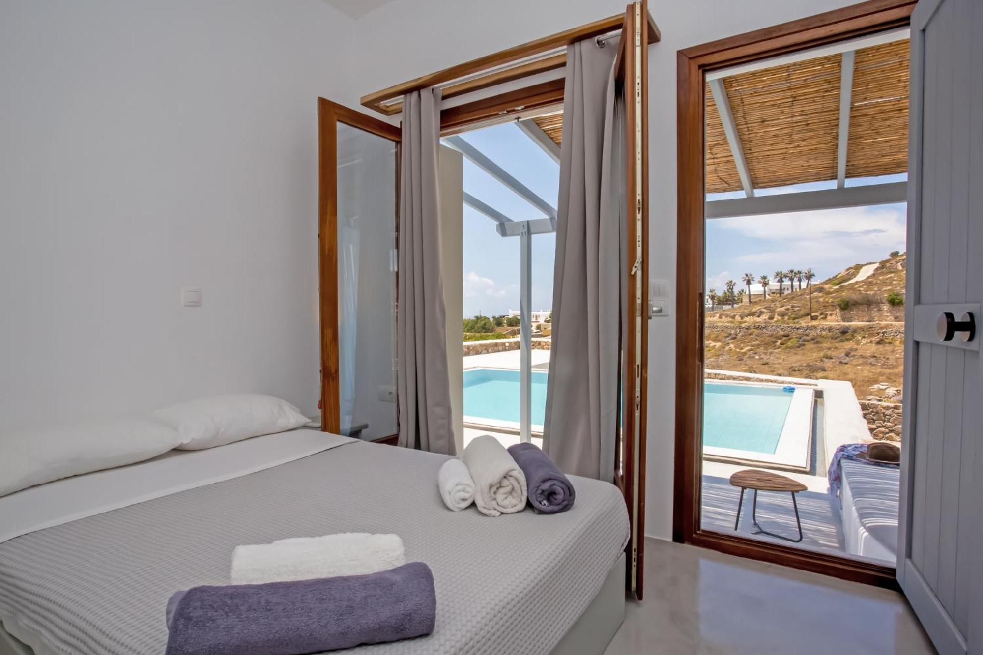 Aqua Breeze Seaview Pool Suites Mykonos Mykonos Town Экстерьер фото